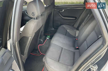 Седан Audi A4 2002 в 
