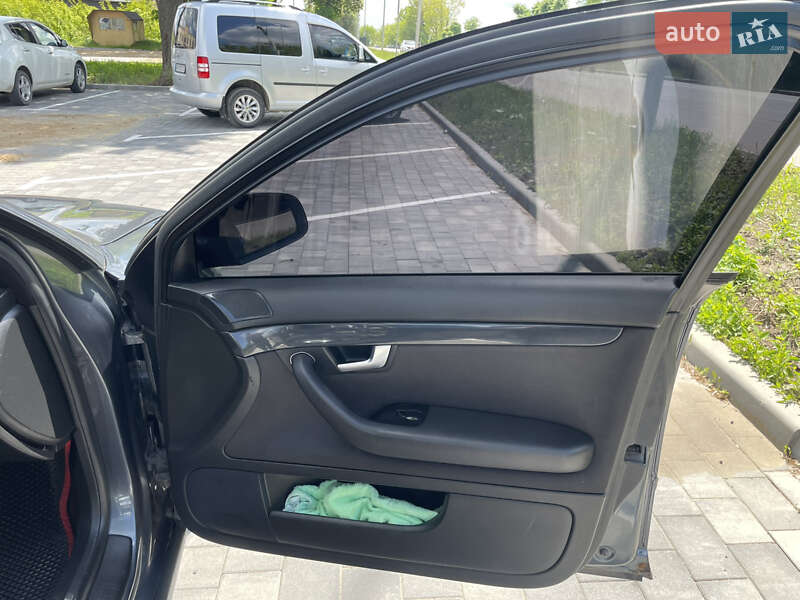 Седан Audi A4 2002 в Виннице