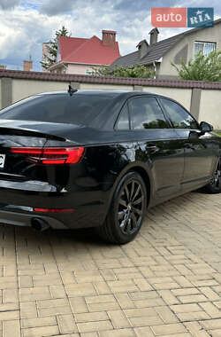 Седан Audi A4 2017 в 