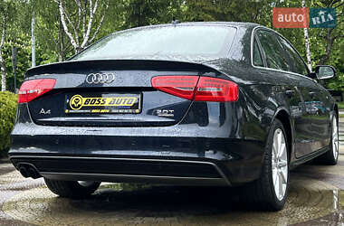 Седан Audi A4 2015 в 