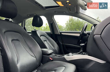 Седан Audi A4 2015 в 