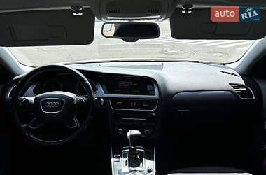 Универсал Audi A4 2013 в 