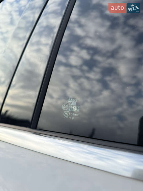 Универсал Audi A4 2013 в Первомайске