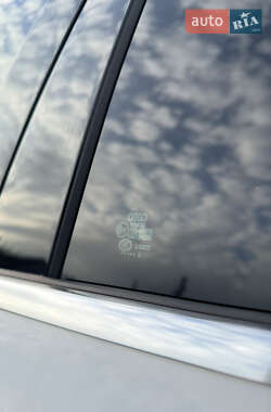 Универсал Audi A4 2013 в 