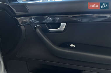 Седан Audi A4 2002 в 
