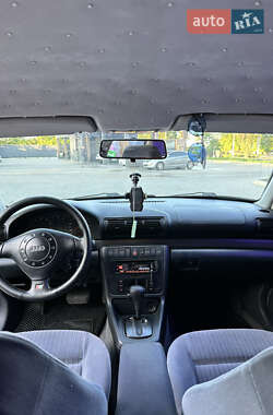 Универсал Audi A4 1997 в 