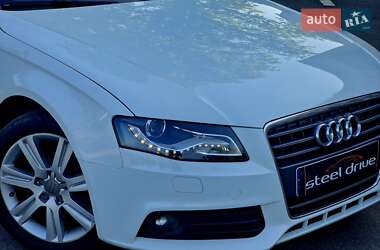 Седан Audi A4 2011 в 