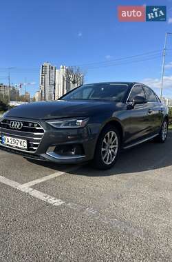 Седан Audi A4 2020 в Киеве