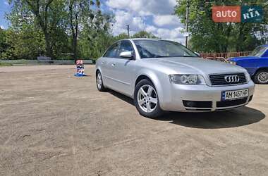 Седан Audi A4 2004 в 