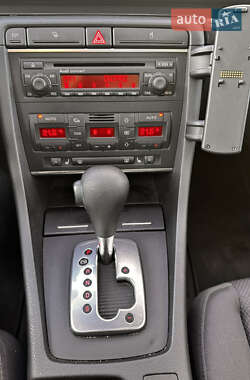 Универсал Audi A4 2004 в 