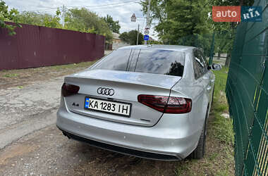 Седан Audi A4 2015 в 