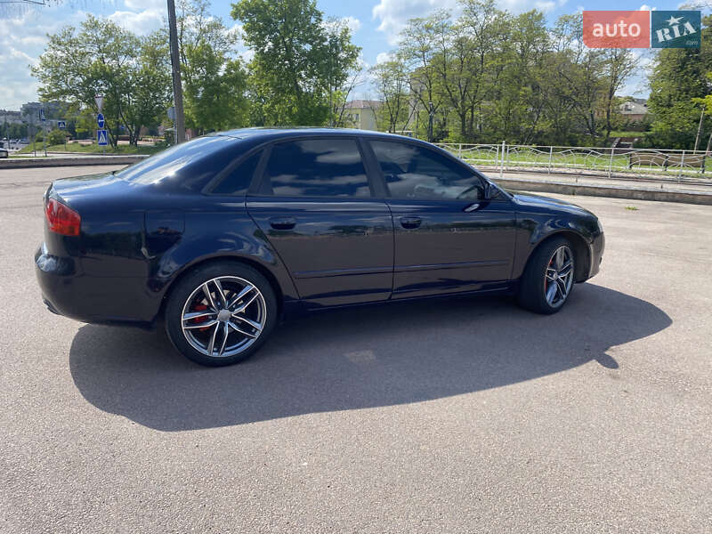 Седан Audi A4 2005 в Коростене