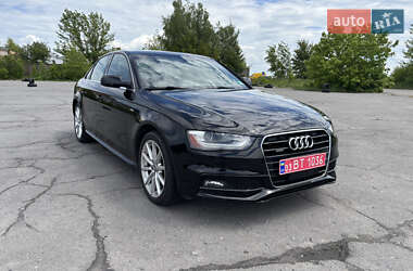 Седан Audi A4 2015 в Хмельницькому