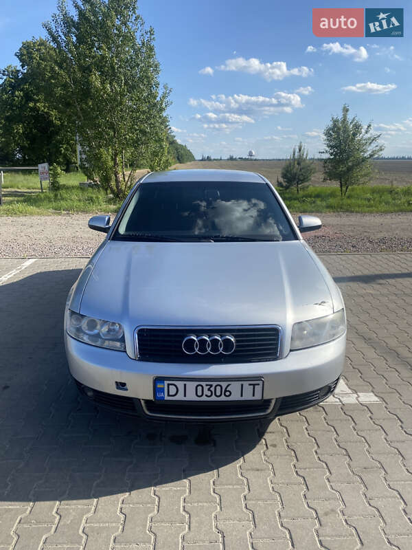 Седан Audi A4 2002 в Киеве