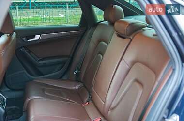 Седан Audi A4 2015 в 