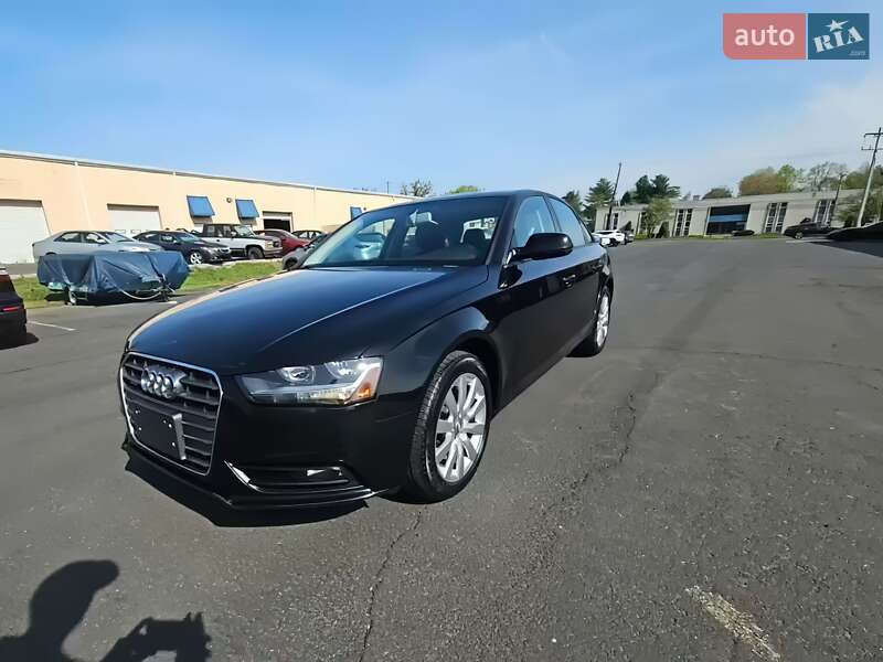Седан Audi A4 2014 в 