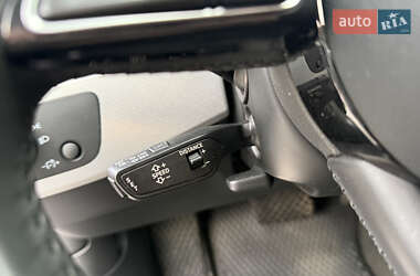 Универсал Audi A4 2017 в 