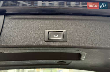 Универсал Audi A4 2017 в 