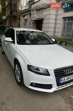 Седан Audi A4 2009 в 