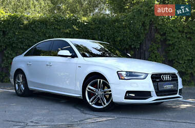 Седан Audi A4 2014 в 