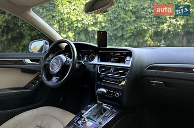 Седан Audi A4 2014 в 
