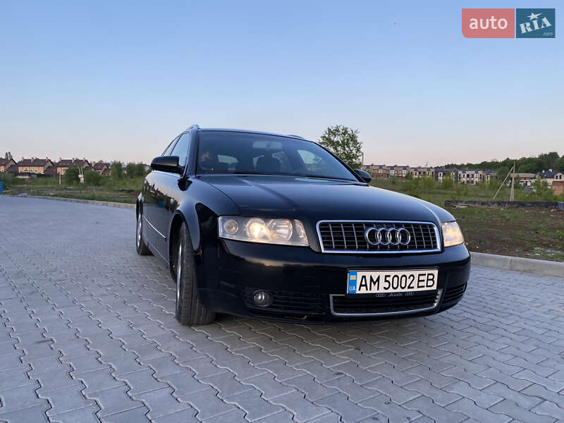 Универсал Audi A4 2003 в 