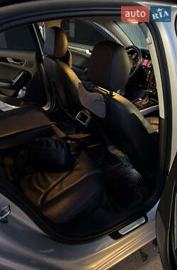 Седан Audi A4 2011 в 