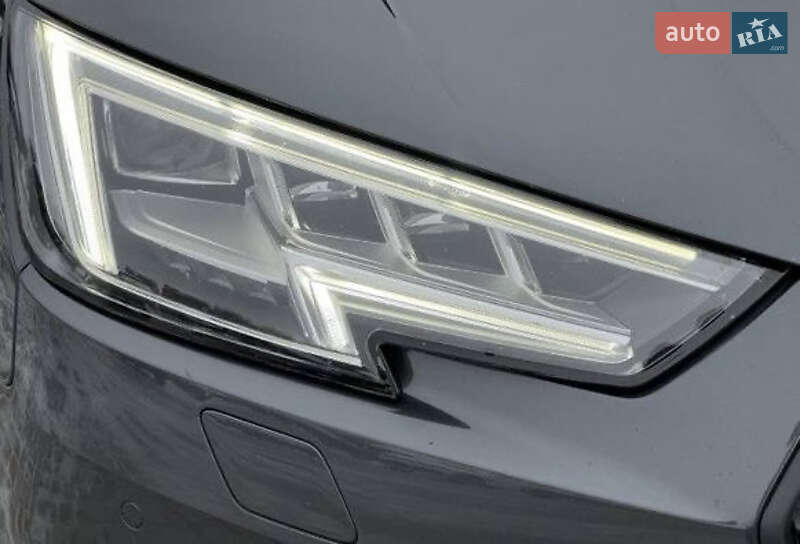Седан Audi A4 2018 в Конотопе
