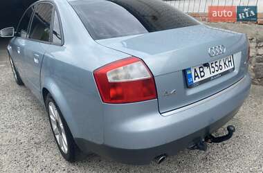 Седан Audi A4 2002 в 