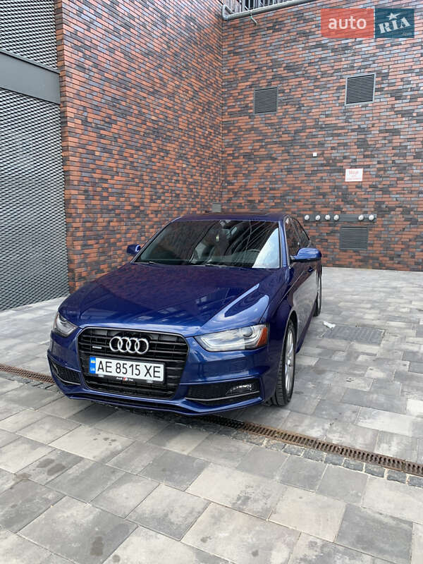 Audi A4 2014