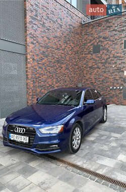 Седан Audi A4 2014 в 