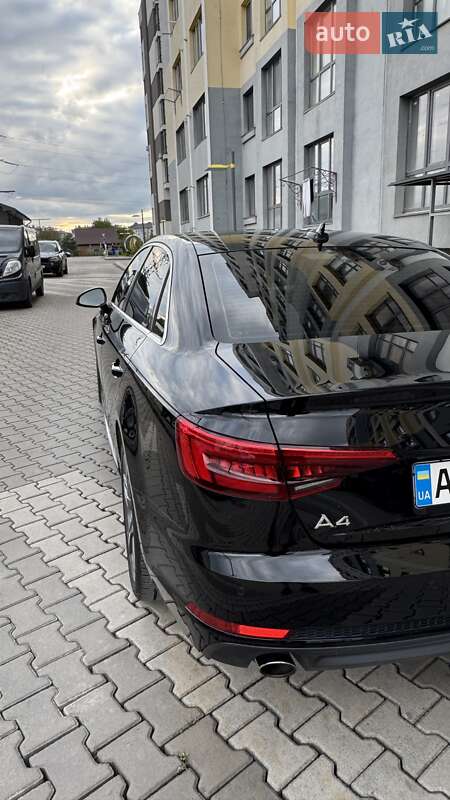 Седан Audi A4 2016 в Ивано-Франковске