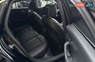 Седан Audi A4 2016 в 