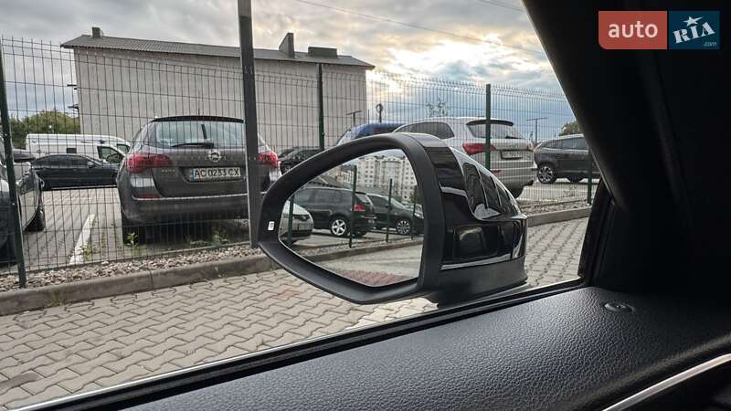 Седан Audi A4 2016 в Ивано-Франковске