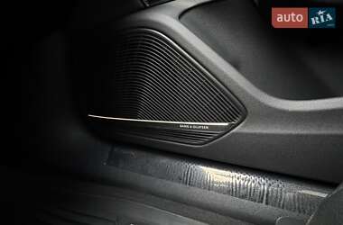 Седан Audi A4 2016 в 
