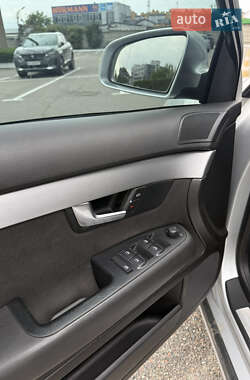 Универсал Audi A4 2006 в 