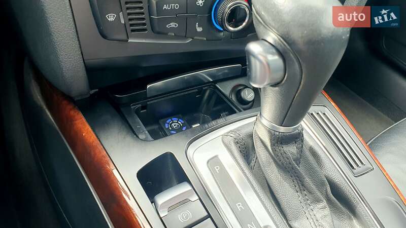 Седан Audi A4 2010 в Киеве