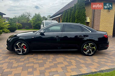 Седан Audi A4 2016 в 