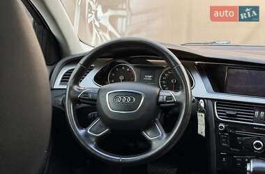 Седан Audi A4 2013 в 