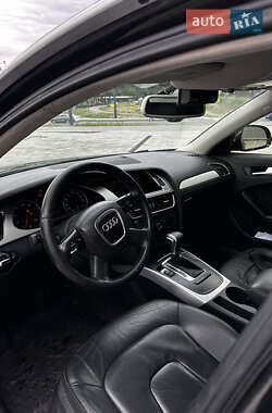 Седан Audi A4 2009 в 
