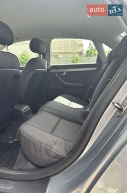Седан Audi A4 2005 в 