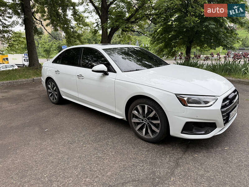 Седан Audi A4 2020 в Києві