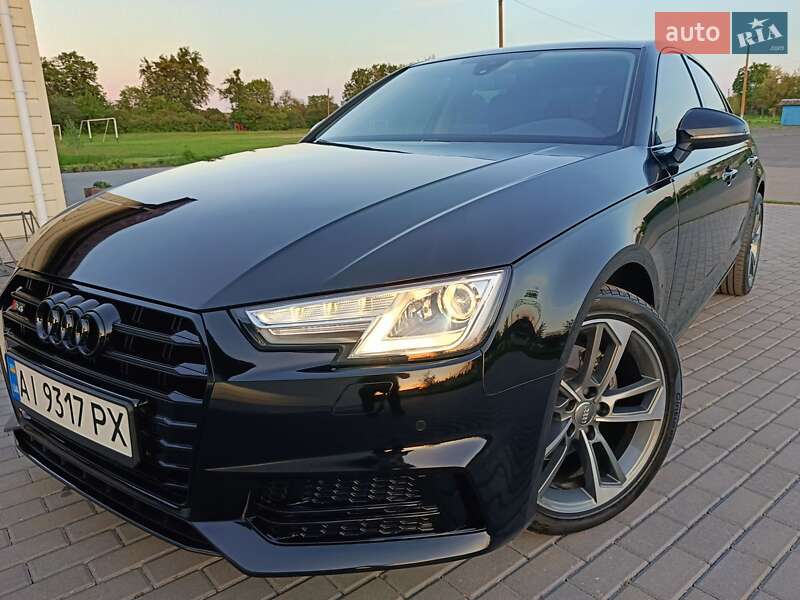 Audi A4 2019