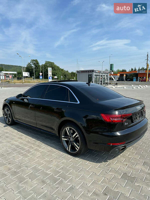 Седан Audi A4 2016 в Мукачево