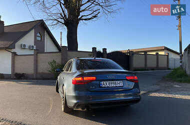 Седан Audi A4 2014 в 