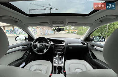 Седан Audi A4 2013 в 