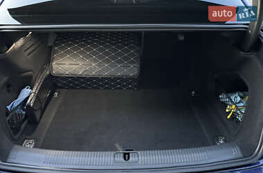 Седан Audi A4 2023 в 