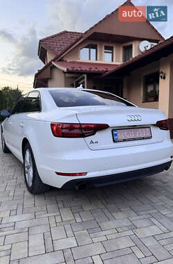 Седан Audi A4 2017 в 