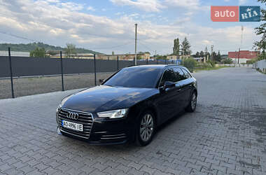 Универсал Audi A4 2018 в 