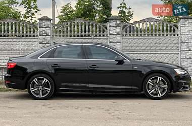 Седан Audi A4 2016 в 